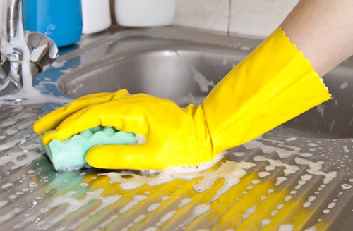 Hot water extraction carpet cleaning service for Fulham homes
