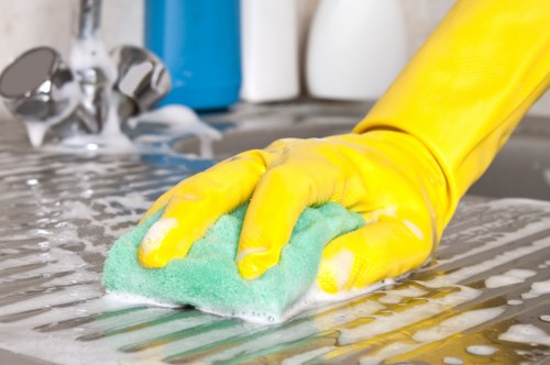 Thorough end-of-tenancy style deep cleaning in Fulham